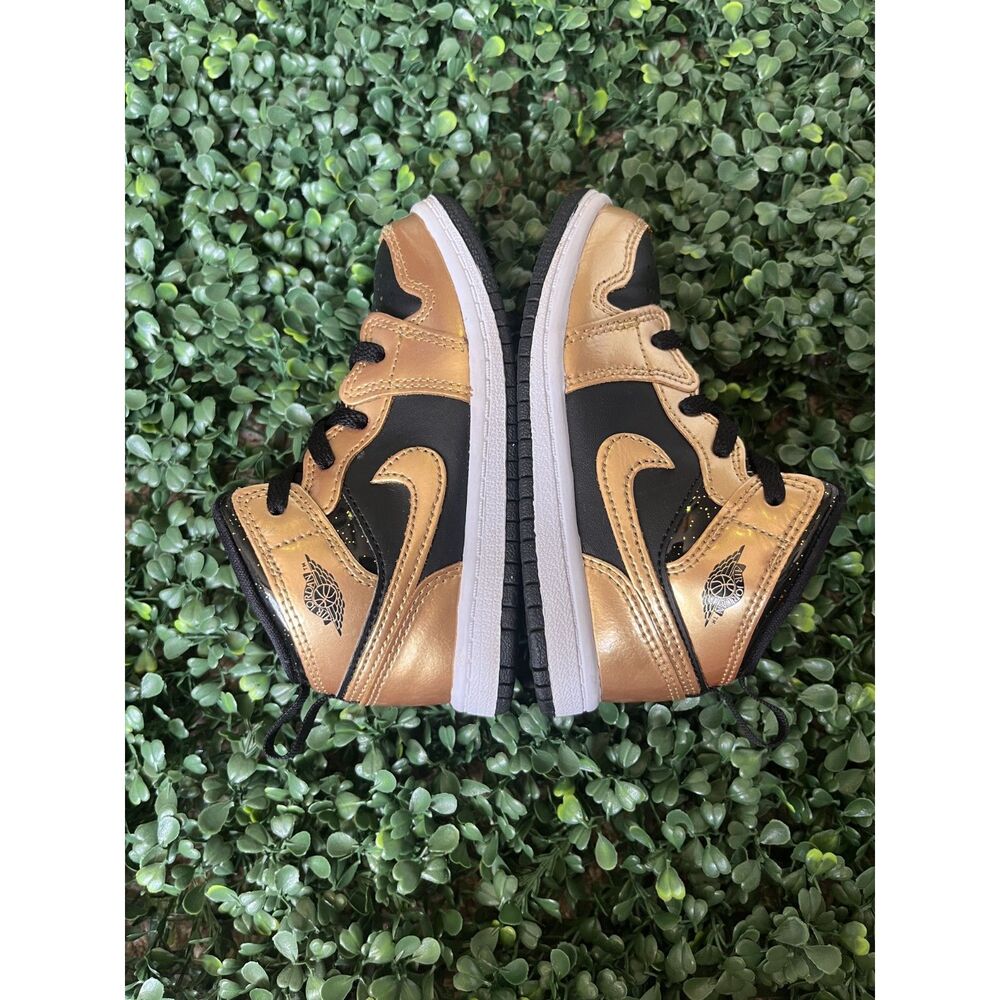 9c Nike Jordan 1 Mid SE TD Black and Metallic Gold